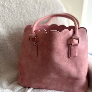 Pink tote bag